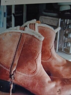 Women’s Suede Shearling-Lined Ankle Boots - Brown